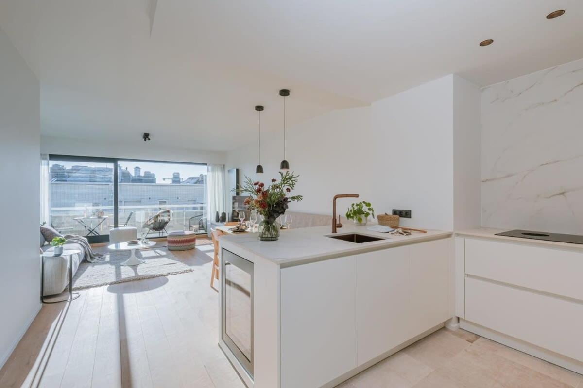 Stunning And Modern Apartment With Sunny Balcony Knokke-Heist Kültér fotó