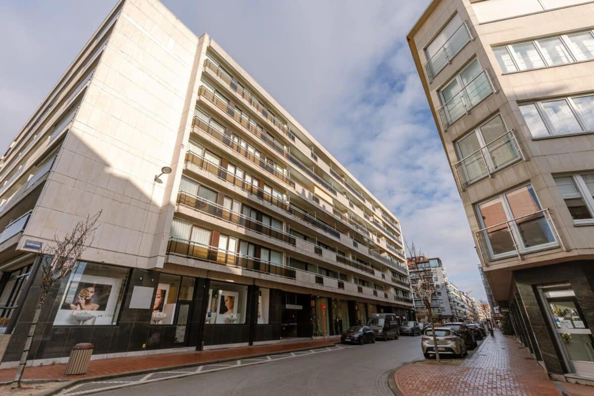 Stunning And Modern Apartment With Sunny Balcony Knokke-Heist Kültér fotó
